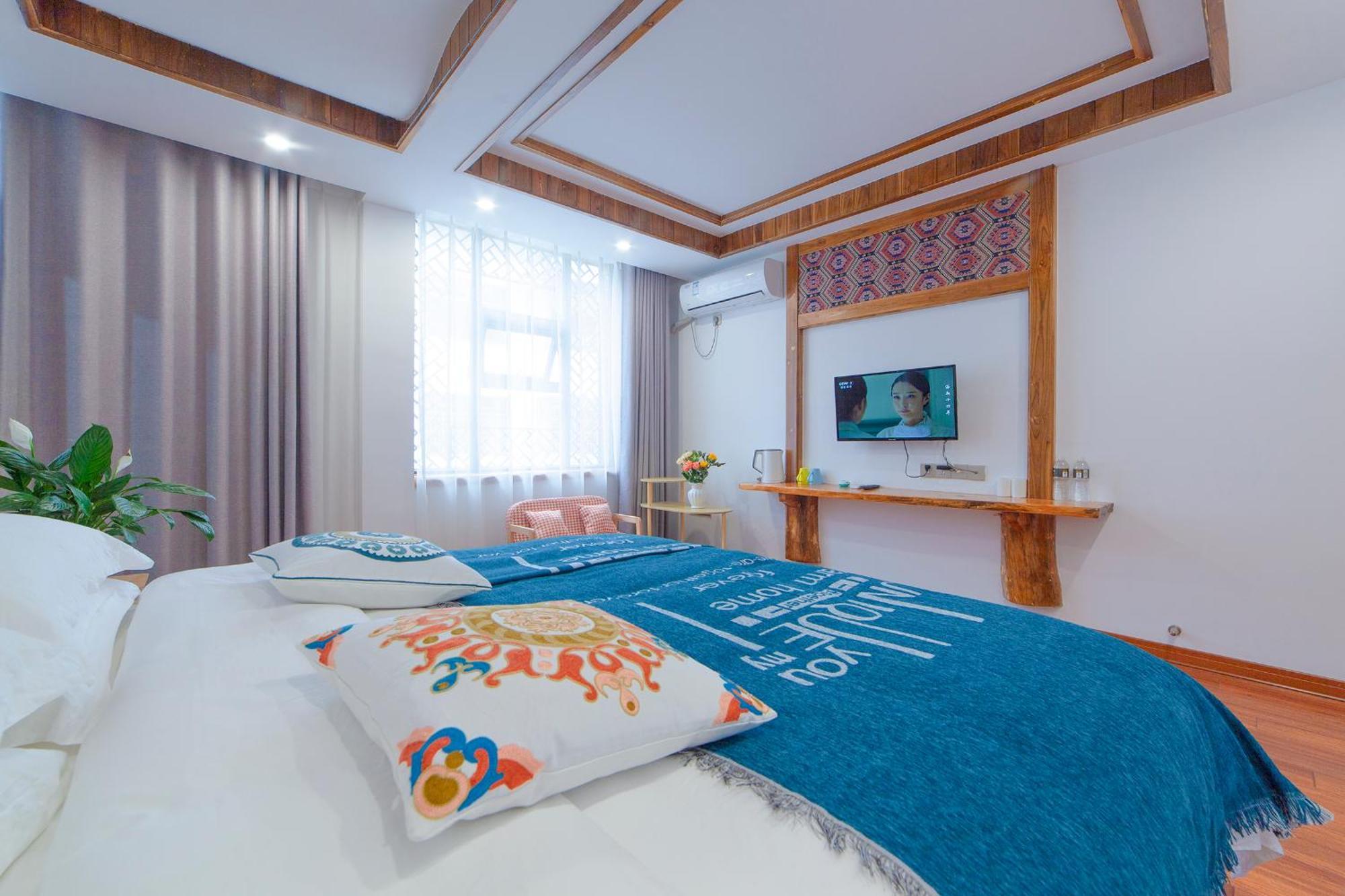 Easy House Hotel Жангжиаже Екстериор снимка