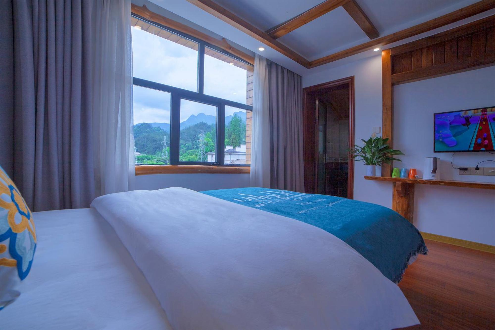 Easy House Hotel Жангжиаже Екстериор снимка
