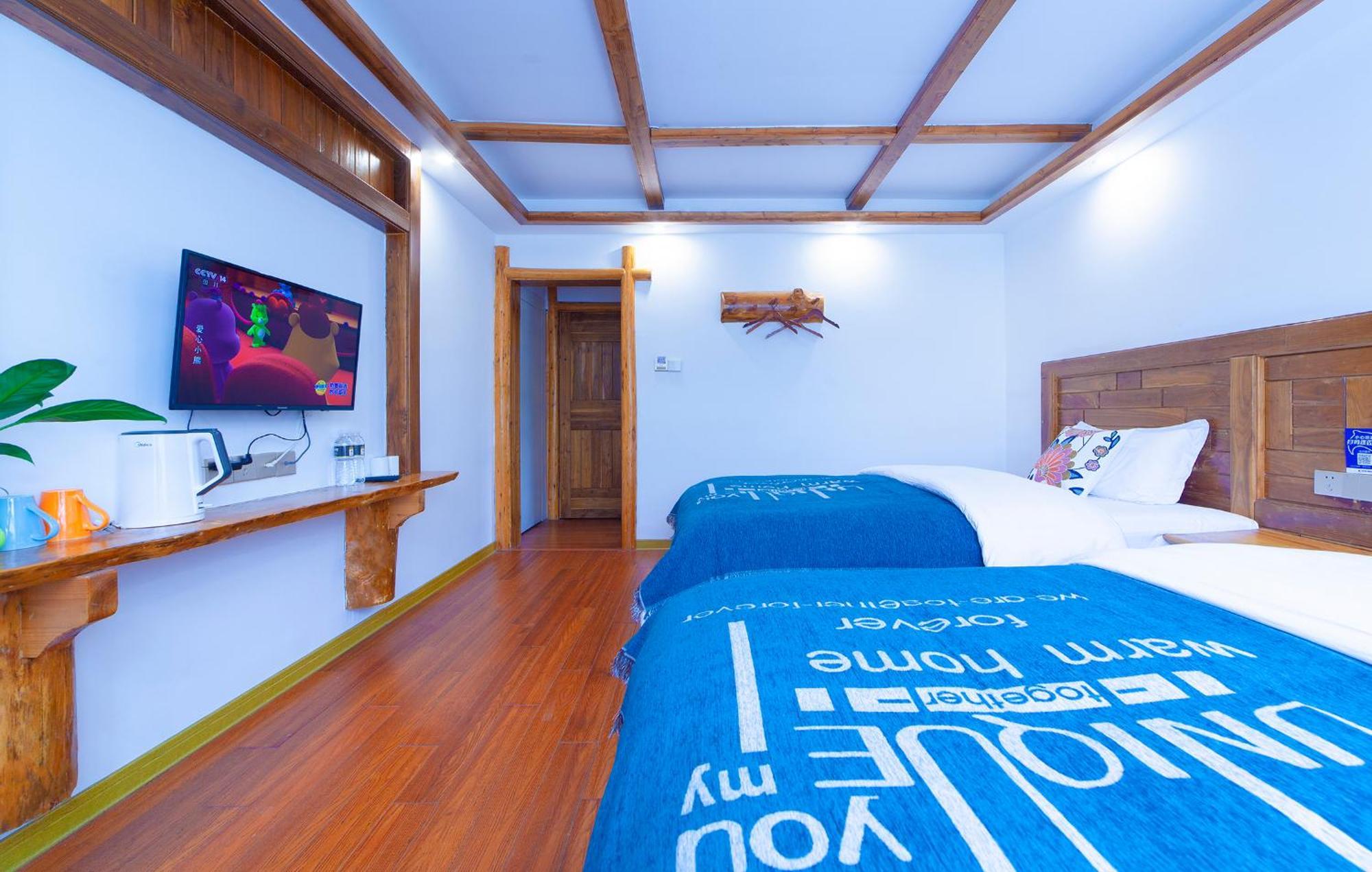 Easy House Hotel Жангжиаже Екстериор снимка
