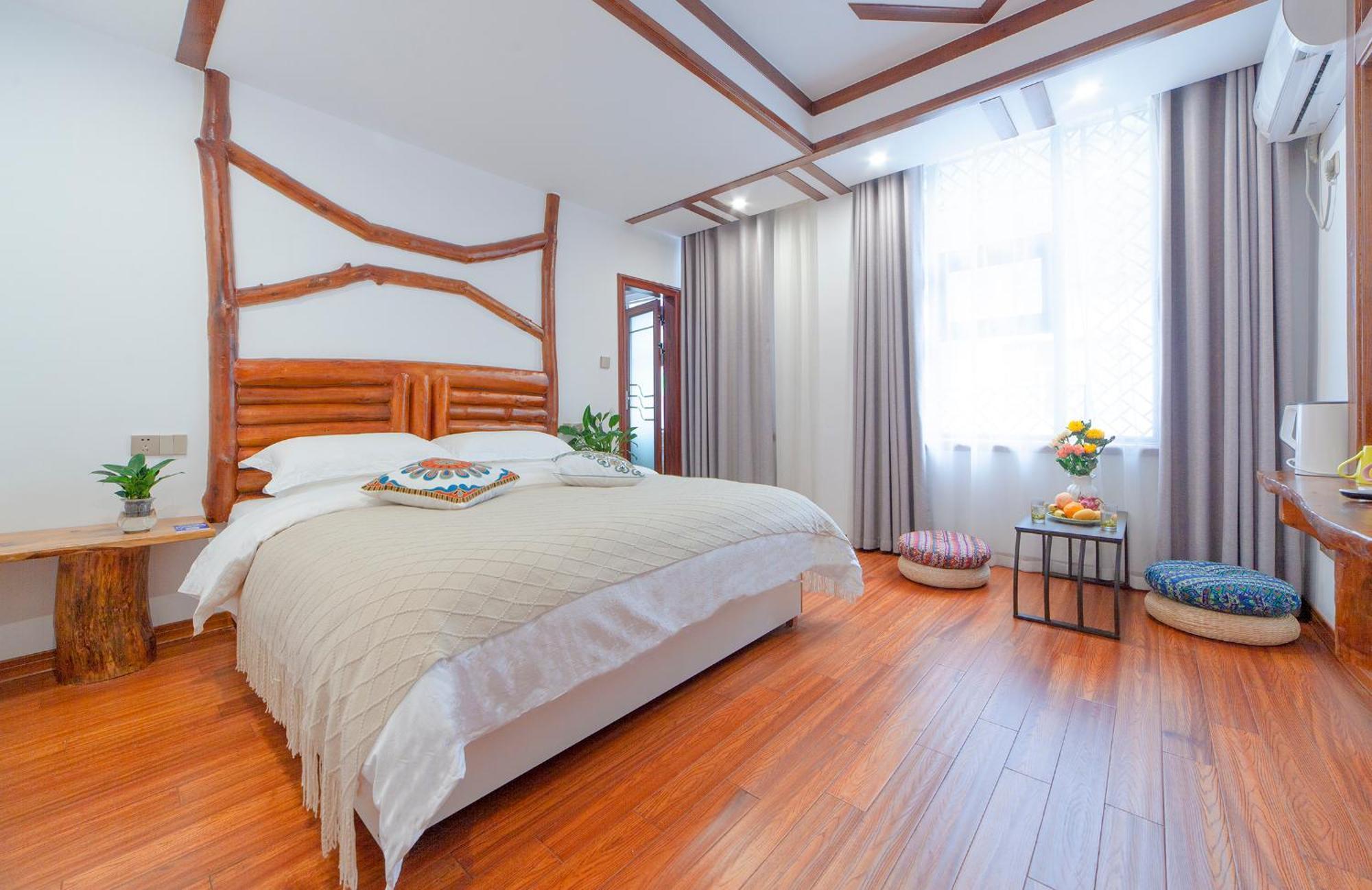 Easy House Hotel Жангжиаже Екстериор снимка