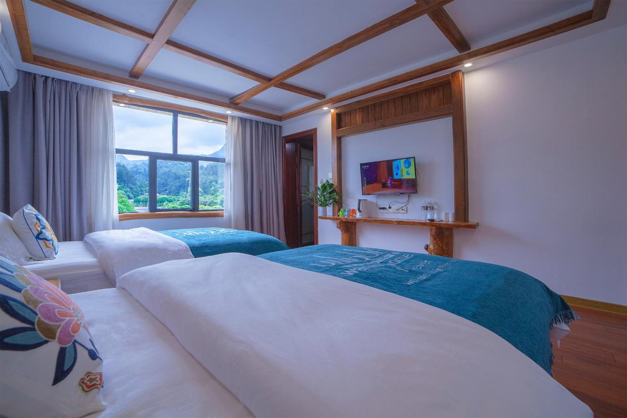 Easy House Hotel Жангжиаже Екстериор снимка