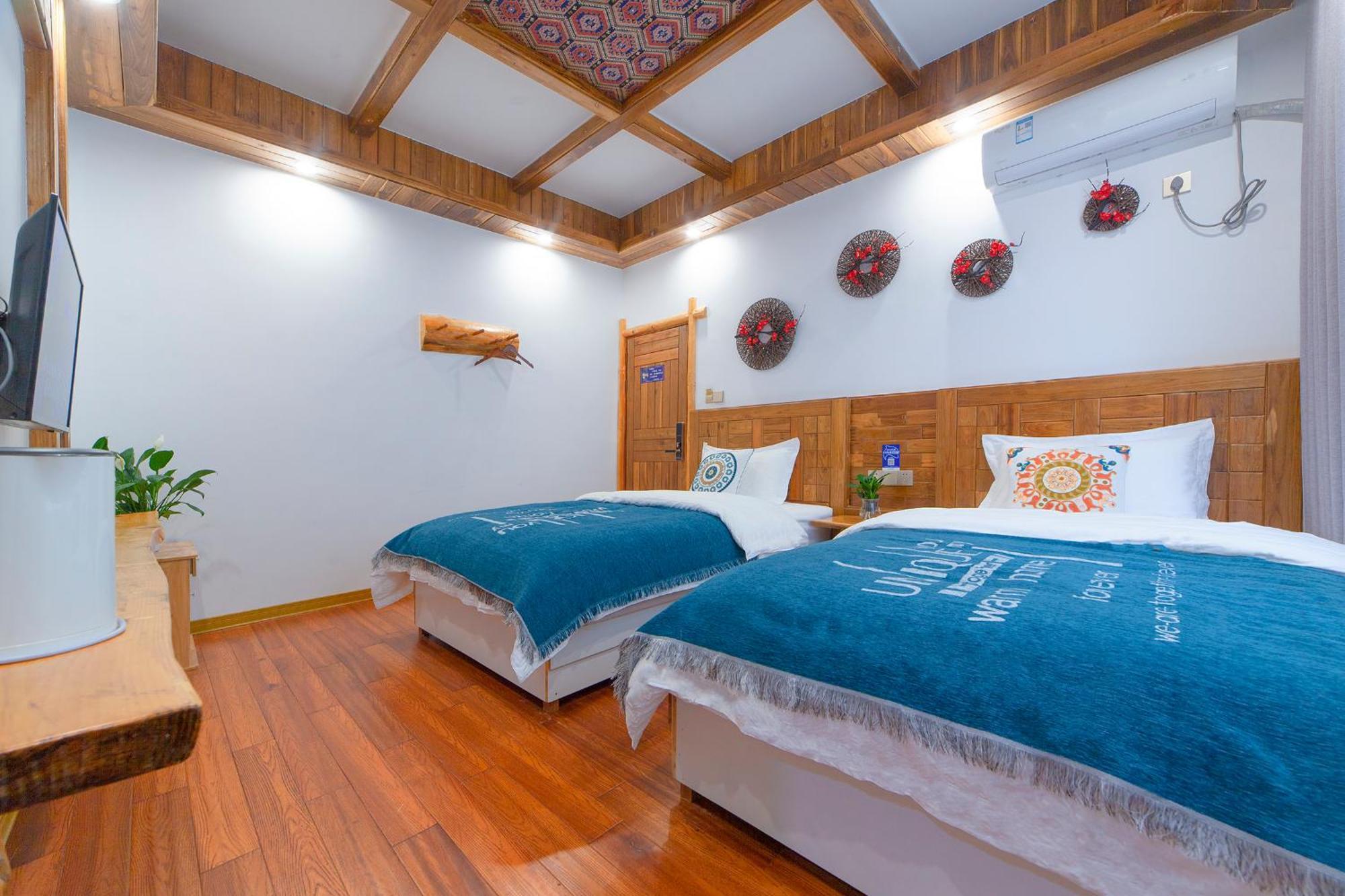 Easy House Hotel Жангжиаже Екстериор снимка
